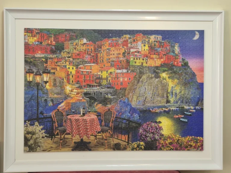 تابلو پازل 1500 قطعه از برند ART PUZZLES و قاب شده.